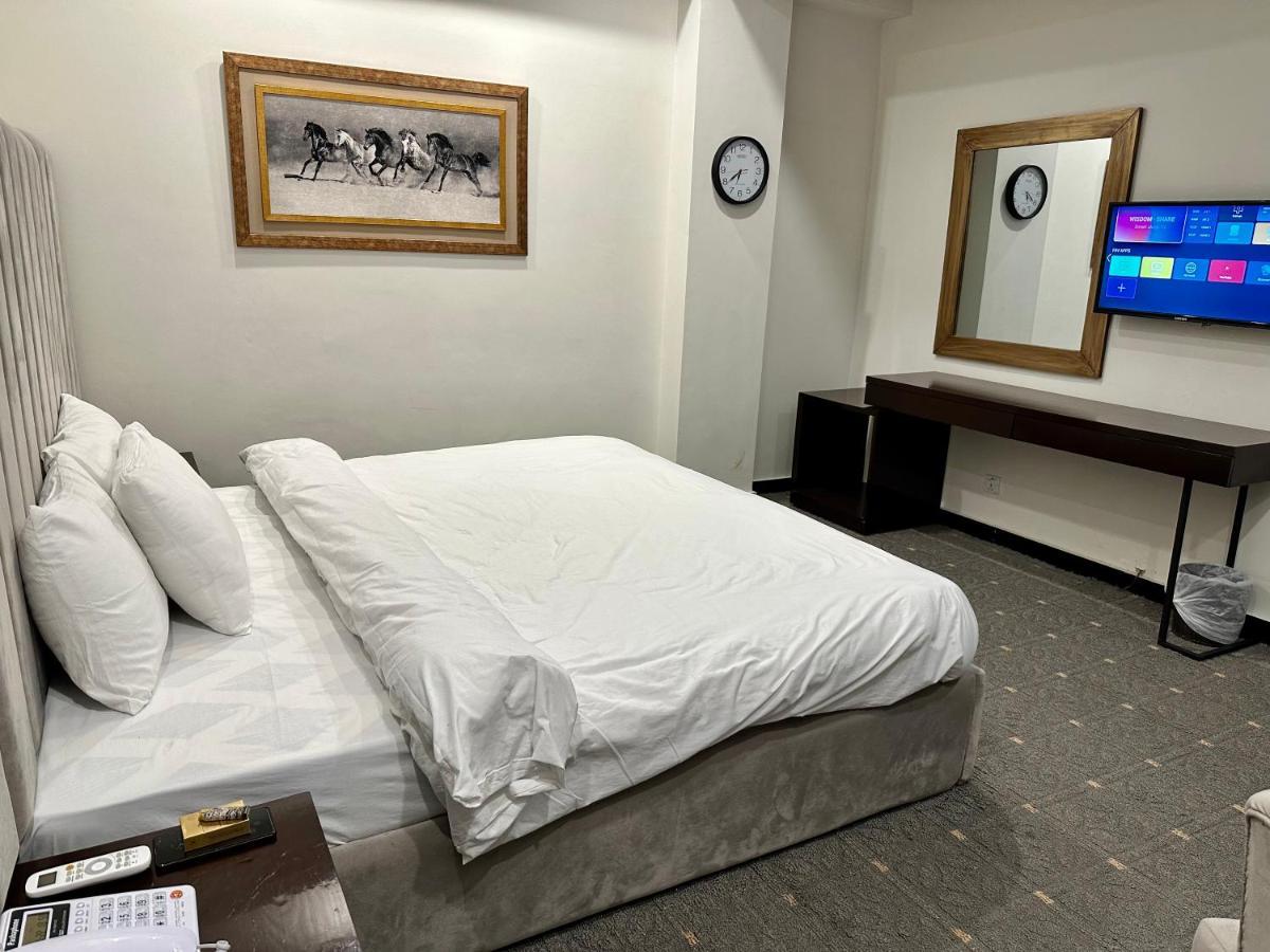 Mudan Hotel And Suite Islamabad Esterno foto